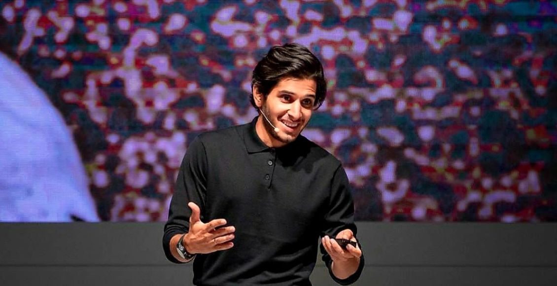 صورة لعمر فاروق على منصة تيد إكس.