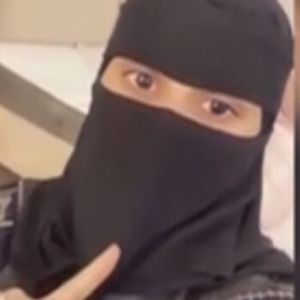صورة من فيديو إعلان زهور سعود طلاقها من زوجها عايض القحطاني
